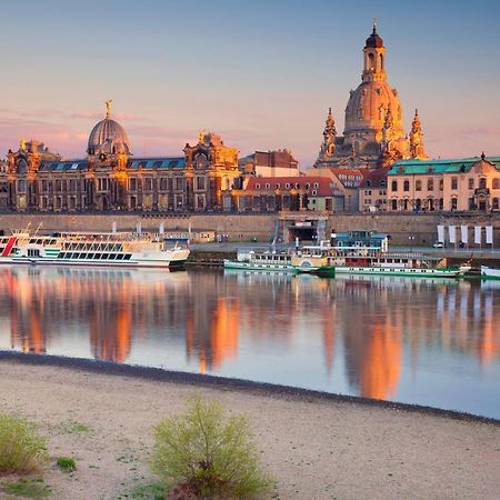 Hotel Villa Kipping Am Hauptbahnhof Dresden Bagian luar foto