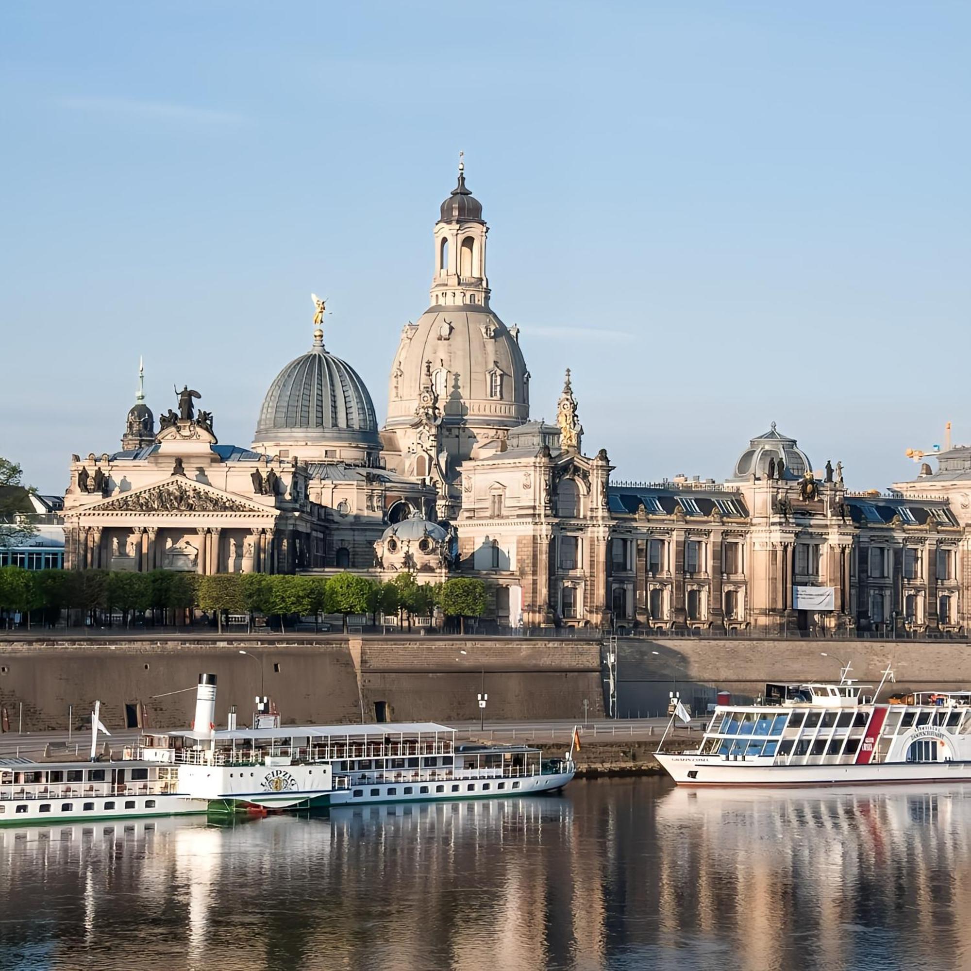 Hotel Villa Kipping Am Hauptbahnhof Dresden Bagian luar foto