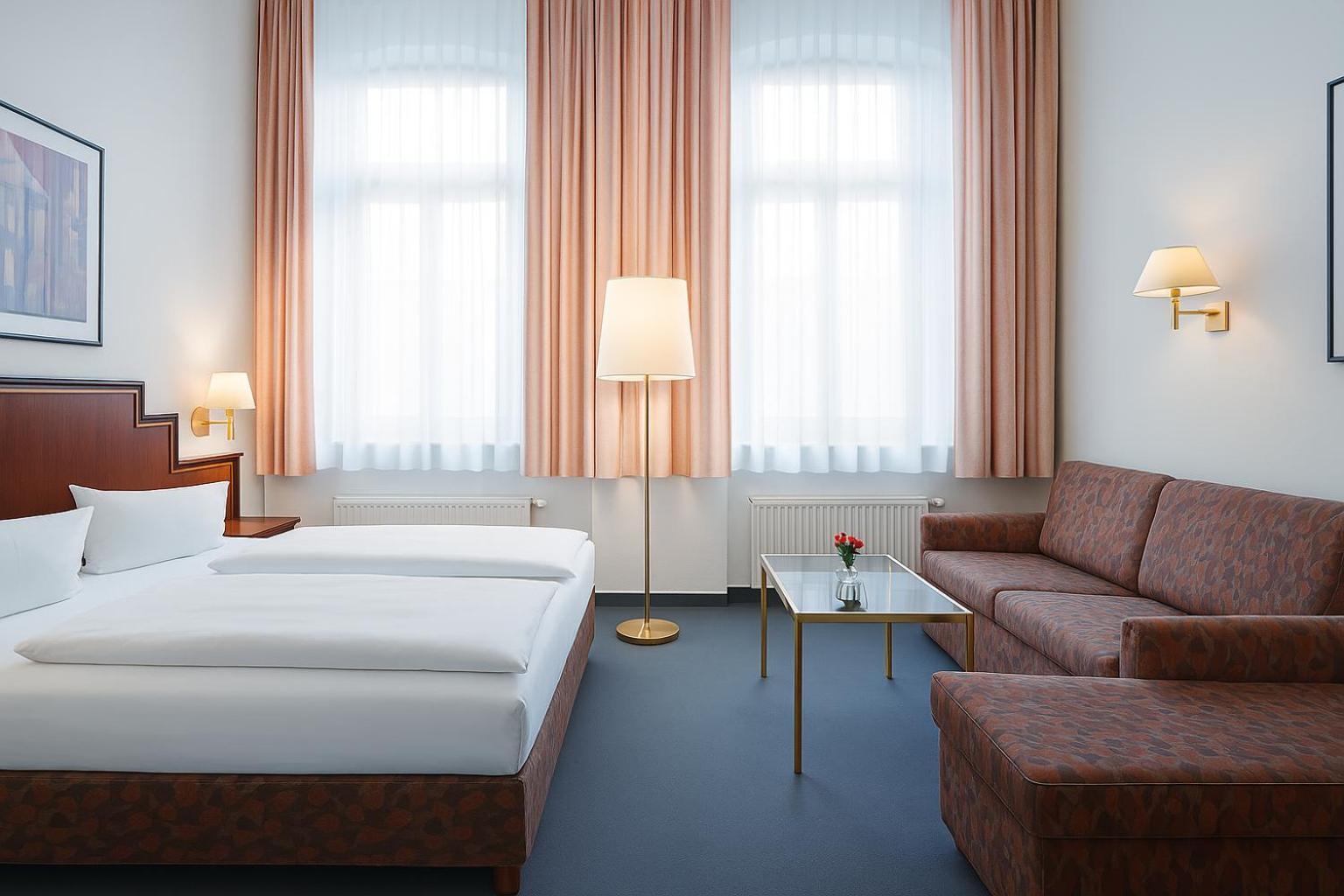Hotel Villa Kipping Am Hauptbahnhof Dresden Bagian luar foto