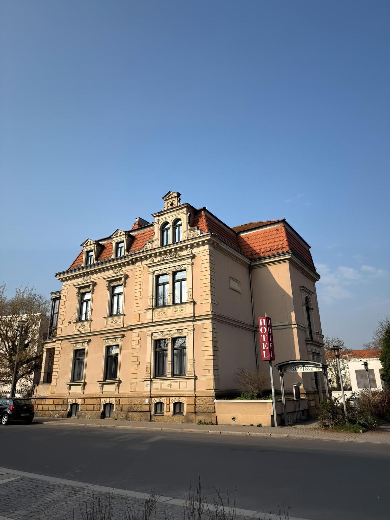 Hotel Villa Kipping Am Hauptbahnhof Dresden Bagian luar foto